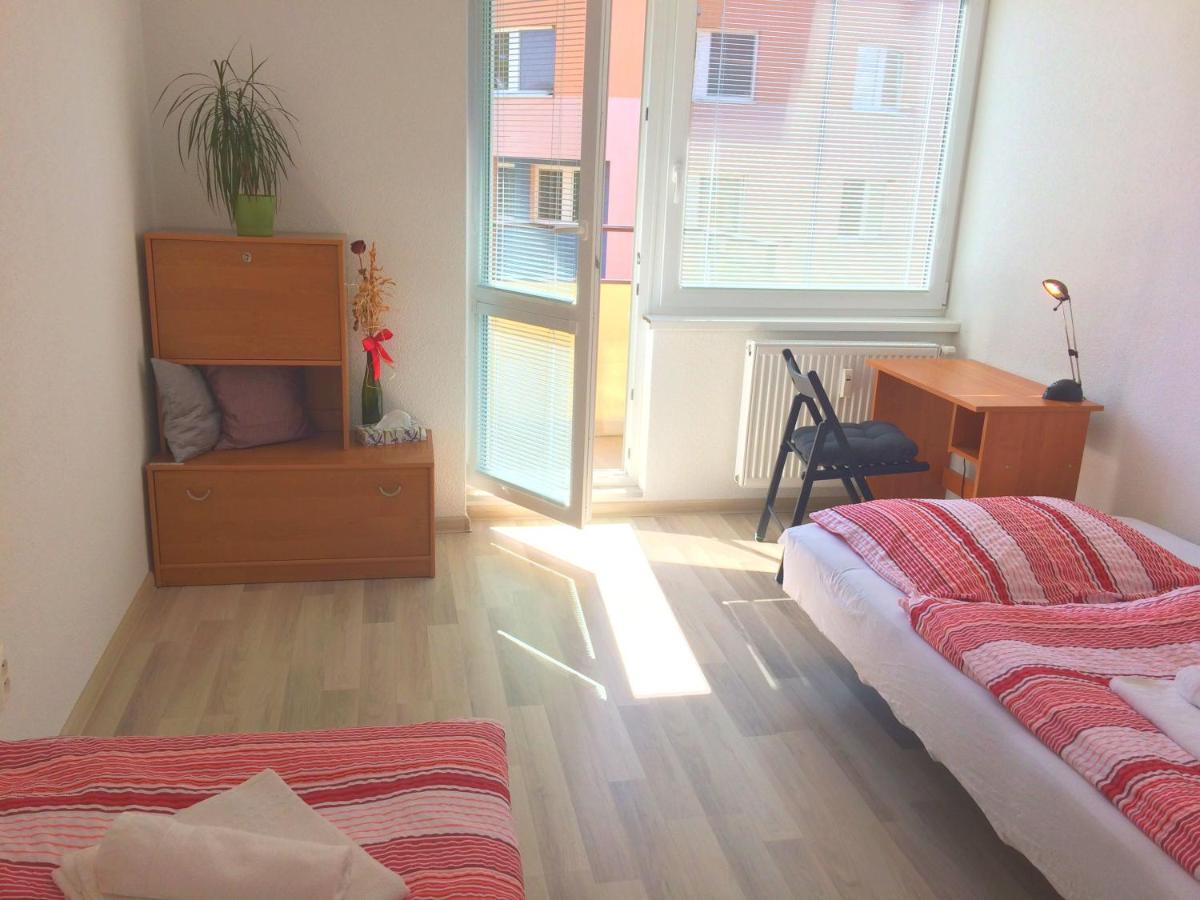 Apartment Centre